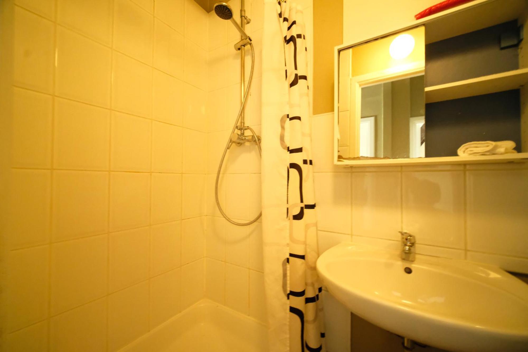 Prestige Stay - Uptown Bruxelles Esterno foto